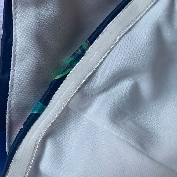 😍 Stunning Romper Tropical Floral Print Photoshoot Perfect 🤩 - Picture 6 of 8